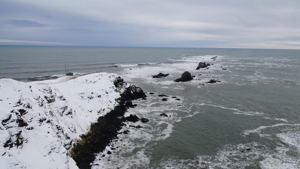 【北海道の穴場】冬のエリモ岬：流氷と雪原が織りなす幻想的な絶景、厳冬の北海道を満喫